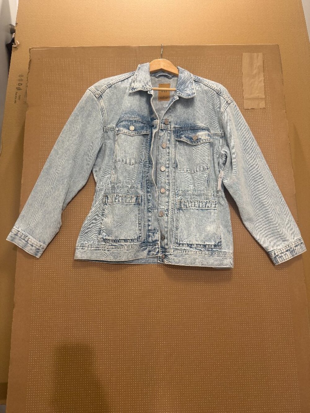 GAP Light Wash Cinch Denim Barn Jacket – Women's Size Medium